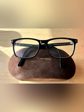 Tom Ford FT5752-B FRAME ONLY